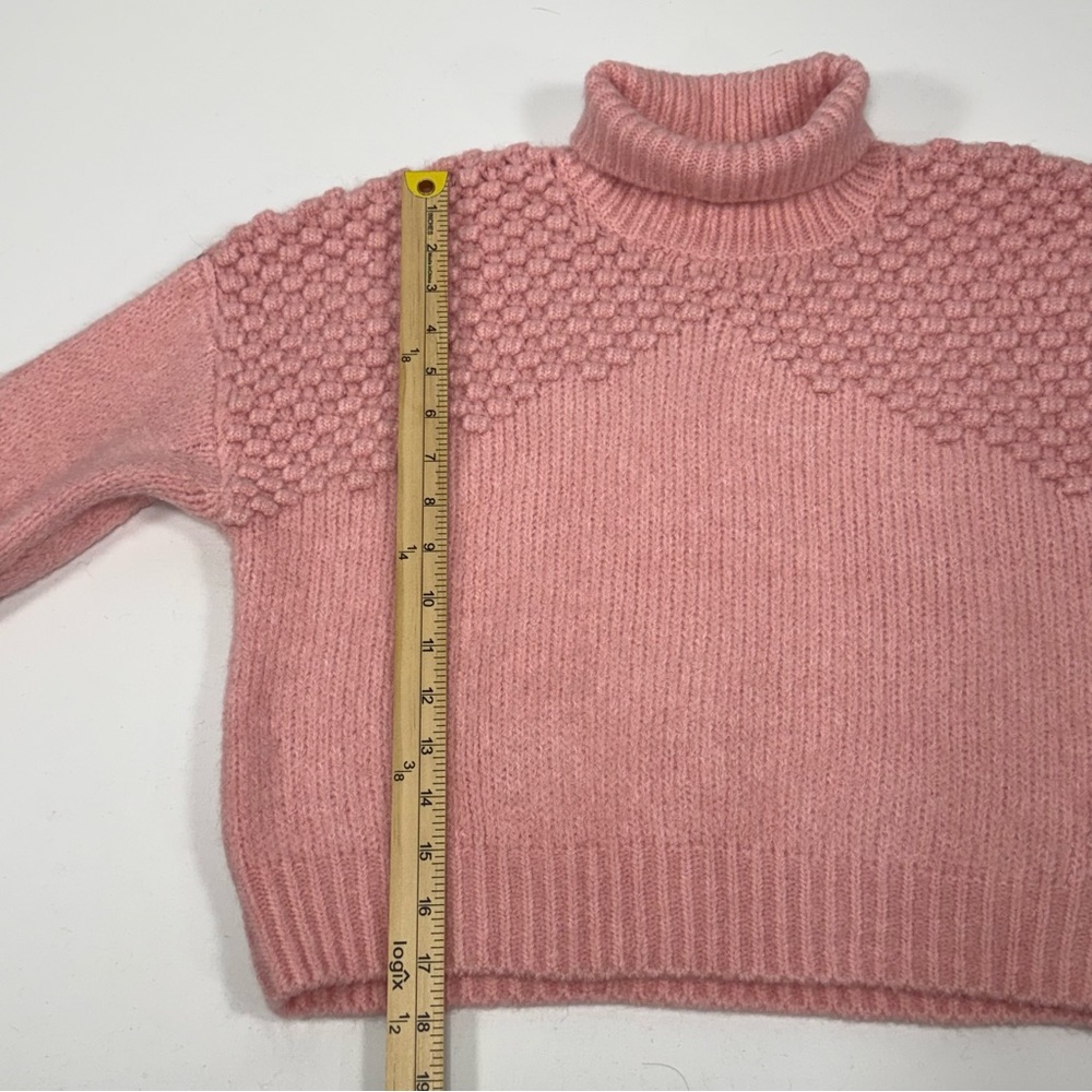 Bobble Knit Cropped Free People Blush Pink Turtleneck Sweater Size S Small - Picture 5 of 9